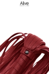 Fouet rouge - Alive Fouet rouge - Alive
